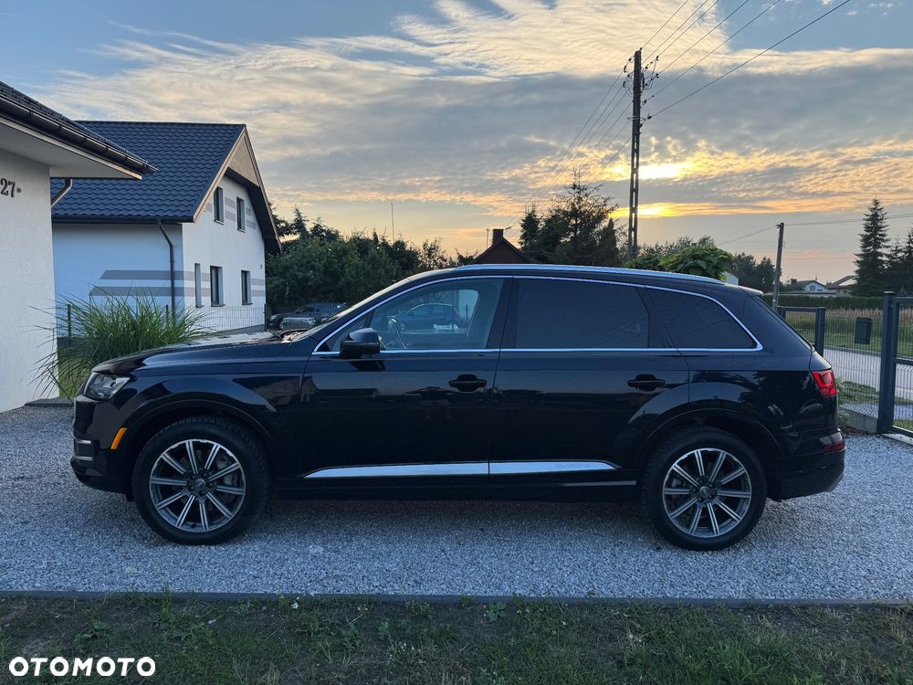 Audi Q7 3.0 TFSI Quattro Tiptronic - 1