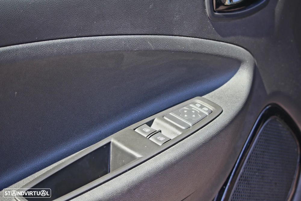 Renault Zoe (c/ Bateria) Zen 50 - 17