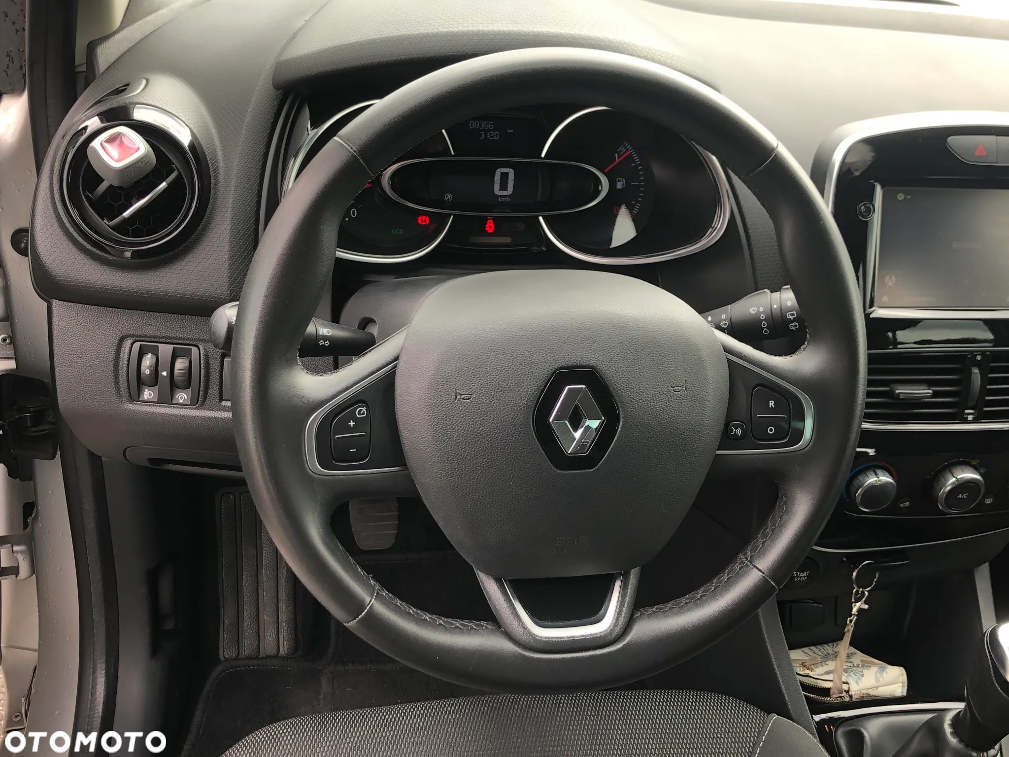 Renault Clio 1.5 dCi Alize - 14