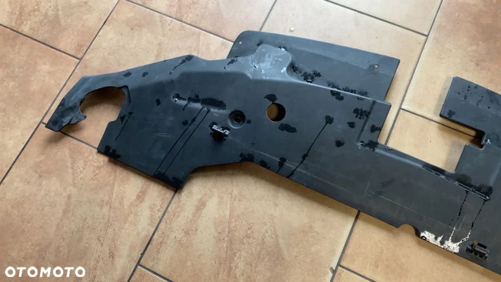 OSŁONA PASA PRZEDNIEGO PRZÓD FORD MUSTANG V BR33 8C291 AA LEKKO USZKODZONE - 4