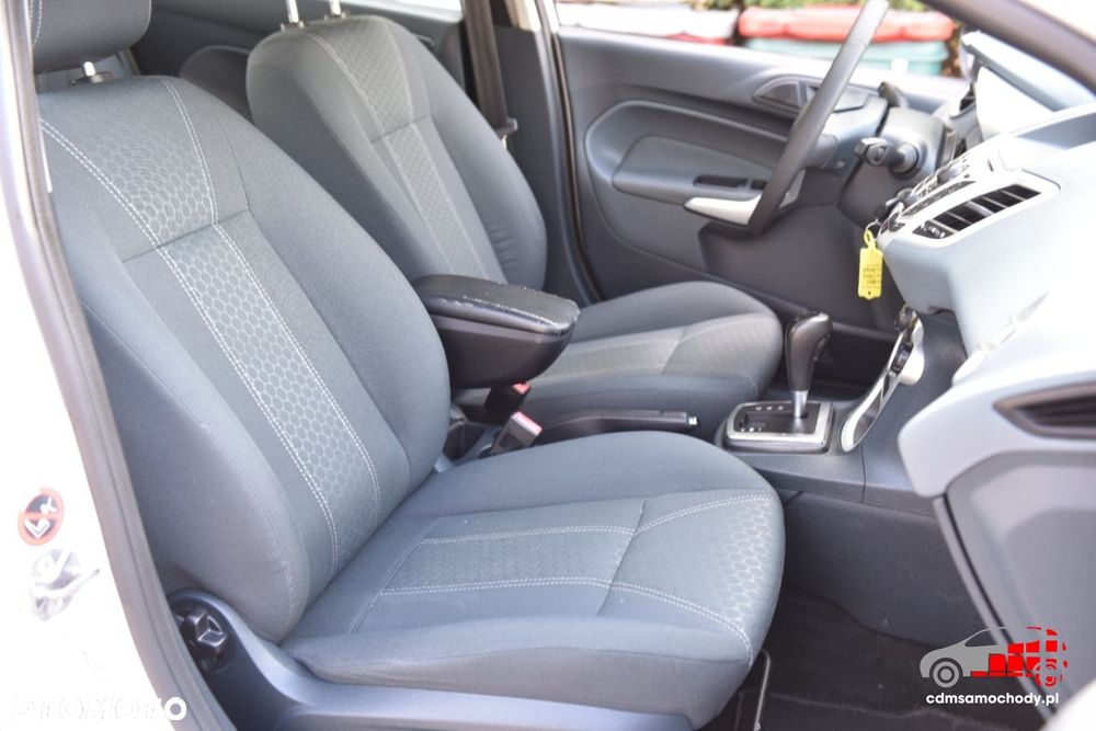 Ford Fiesta - 22