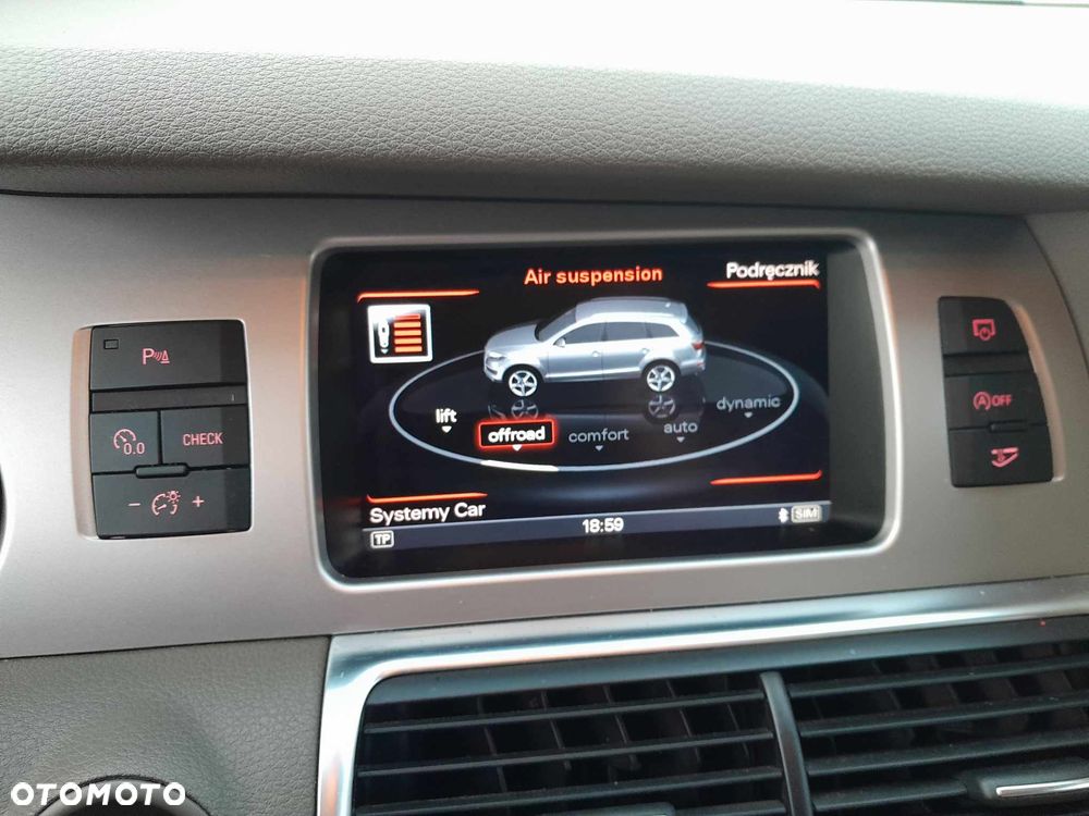 Audi Q7 - 10