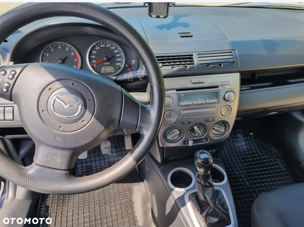 Mazda 2 - 3