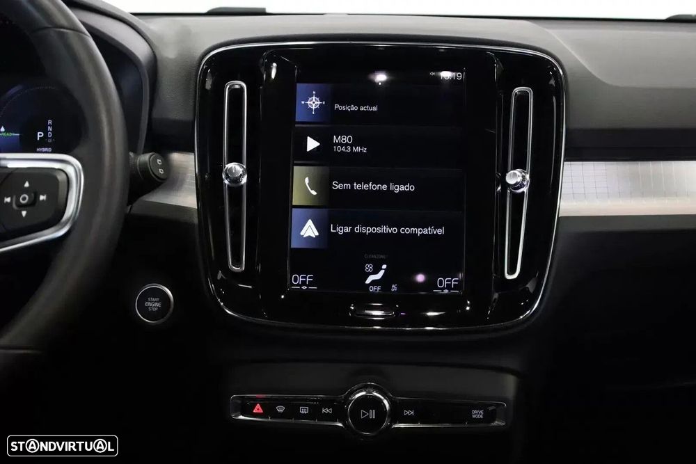 Volvo XC 40 1.5 T5 PHEV Momentum Plus - 32