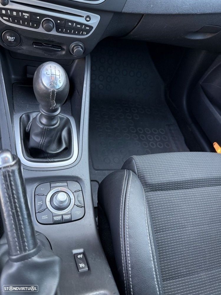 Renault Mégane Sport Tourer 1.5 dCi GT Line - 25