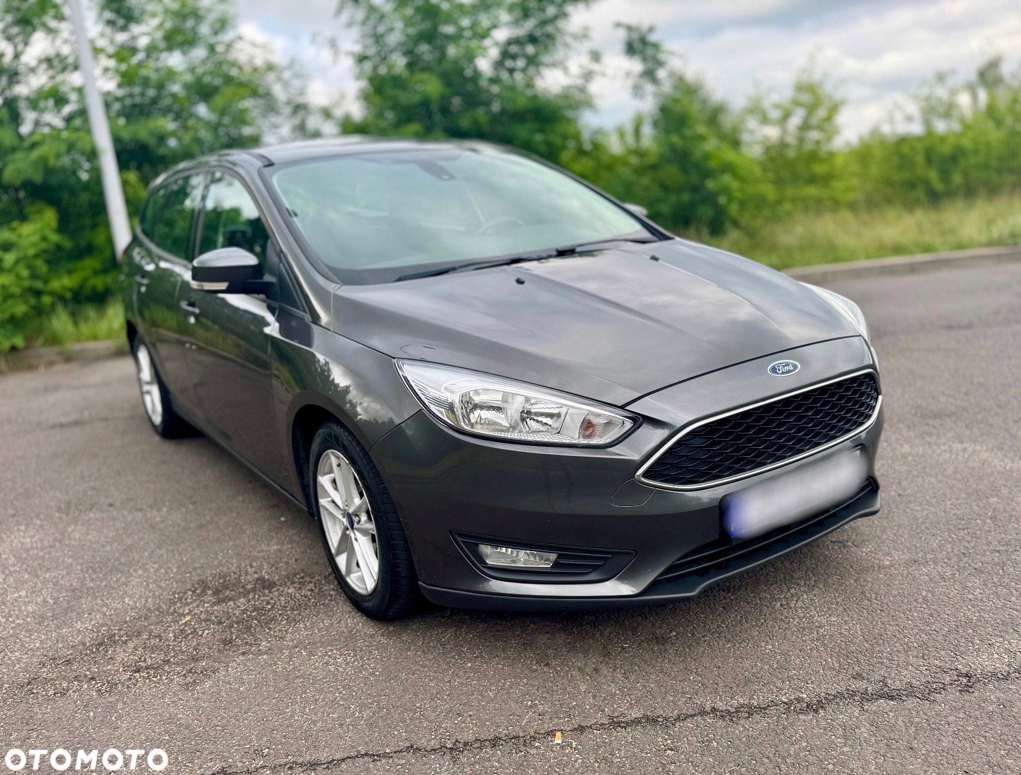 Ford Focus 1.5 TDCi SYNC Edition - 9