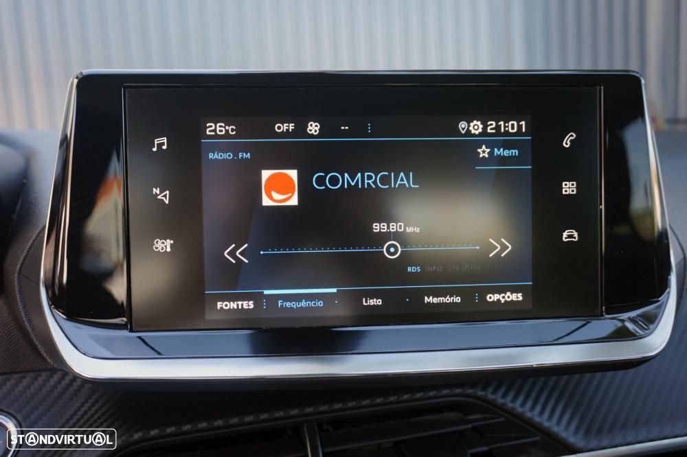 Peugeot 2008 1.2 PureTech Allure - 17