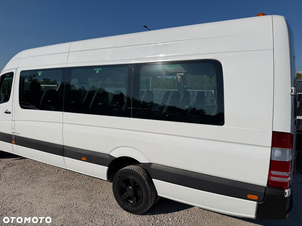Mercedes-Benz Sprinter 513 - 25