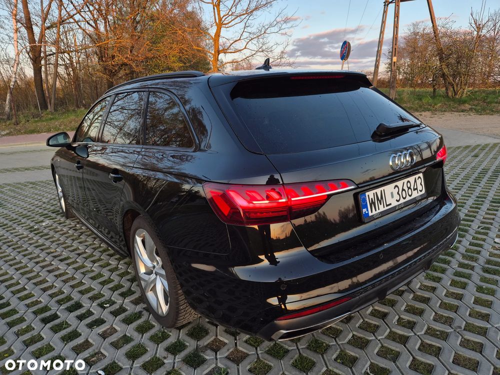 Audi A4 Avant 30 TDI S tronic - 2