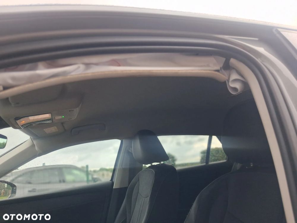 Volkswagen T-Roc 1.5 eTSI OPF DSG Style - 26