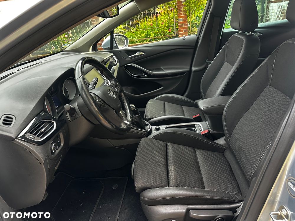 Opel Astra 1.4 Turbo Innovation - 16
