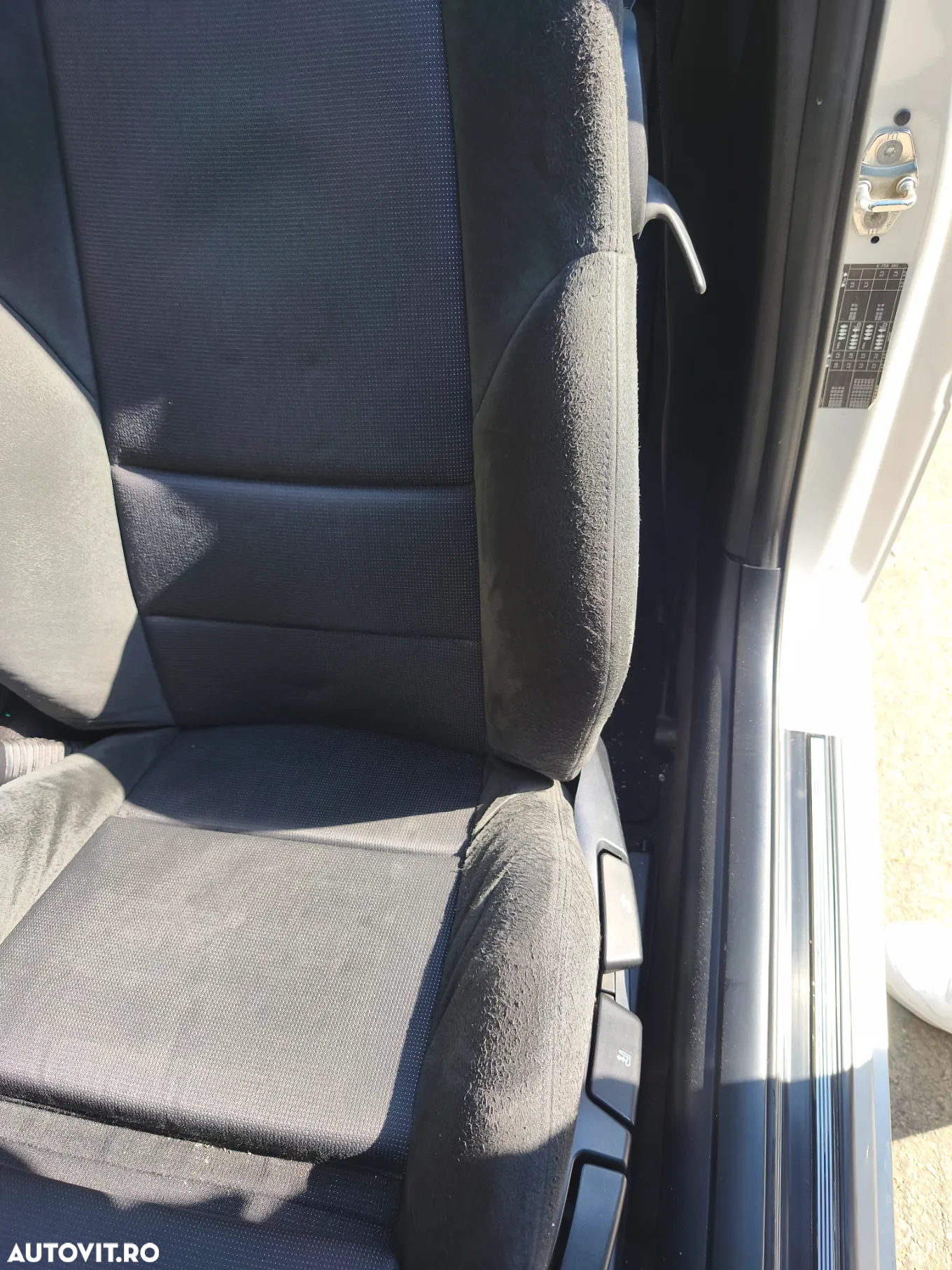 BMW Seria 3 318 Ci - 12