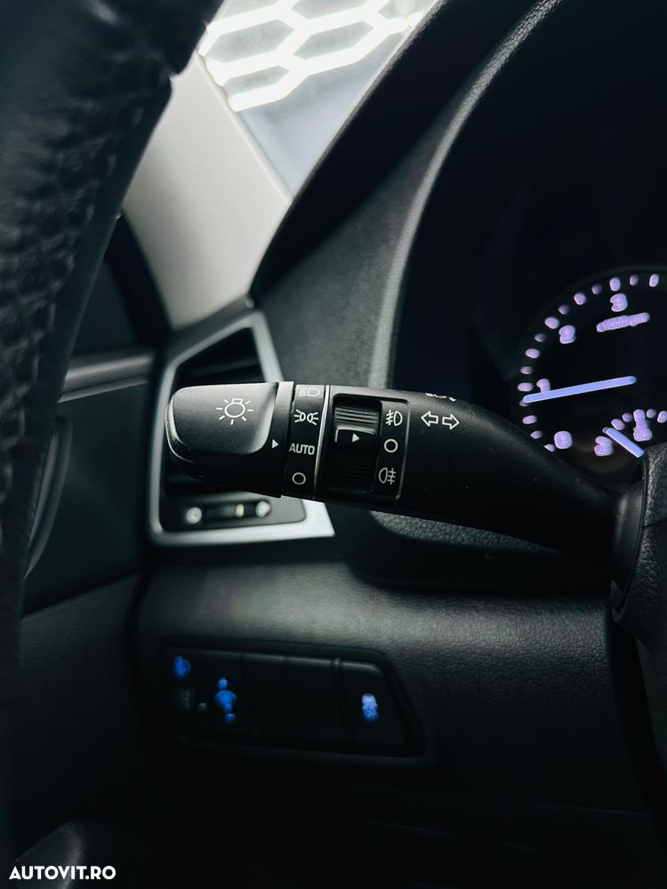 Hyundai Tucson blue 1.7 CRDi 2WD Passion Plus - 29