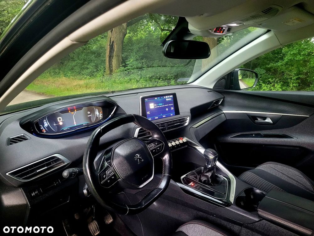 Peugeot 3008 1.6 BlueHDi Allure S&S - 7
