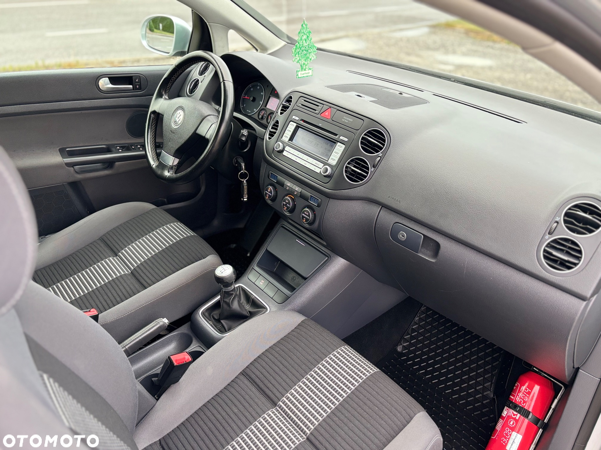 Volkswagen Golf Plus - 10