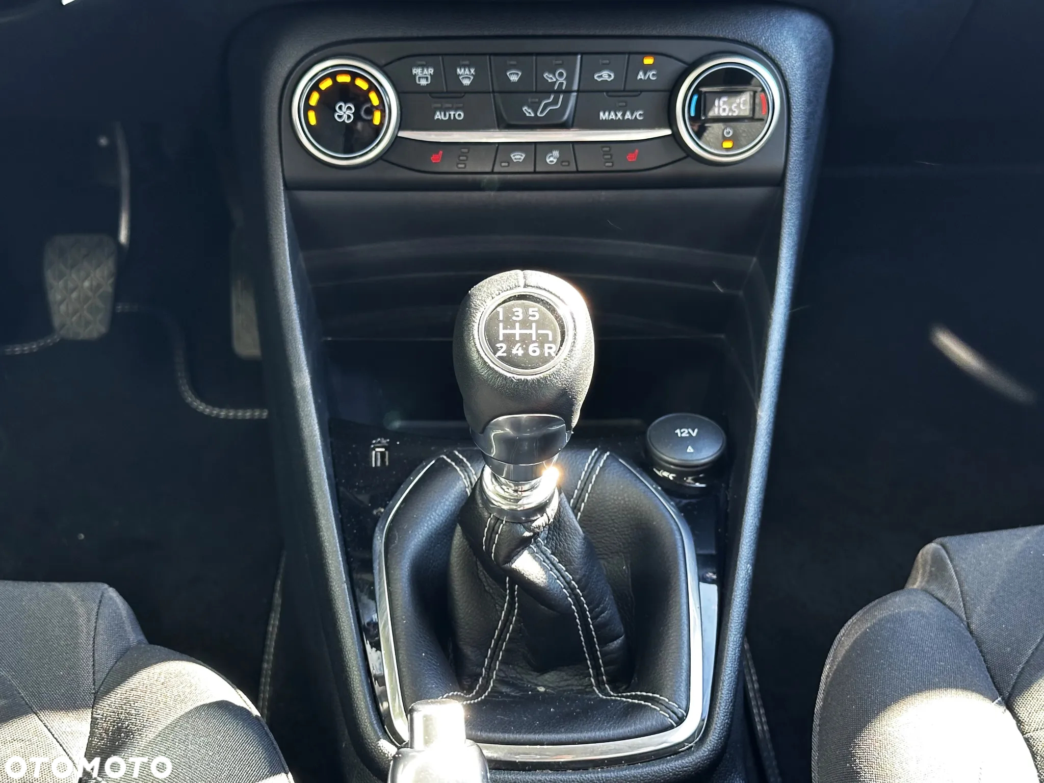Ford Fiesta 1.0 EcoBoost Active ASS - 24