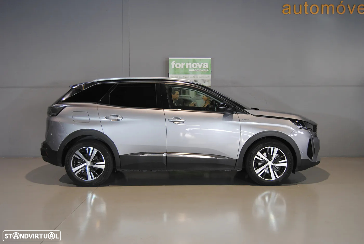 Peugeot 3008 1.6 Hybrid4 Allure Pack e-EAT8 - 5