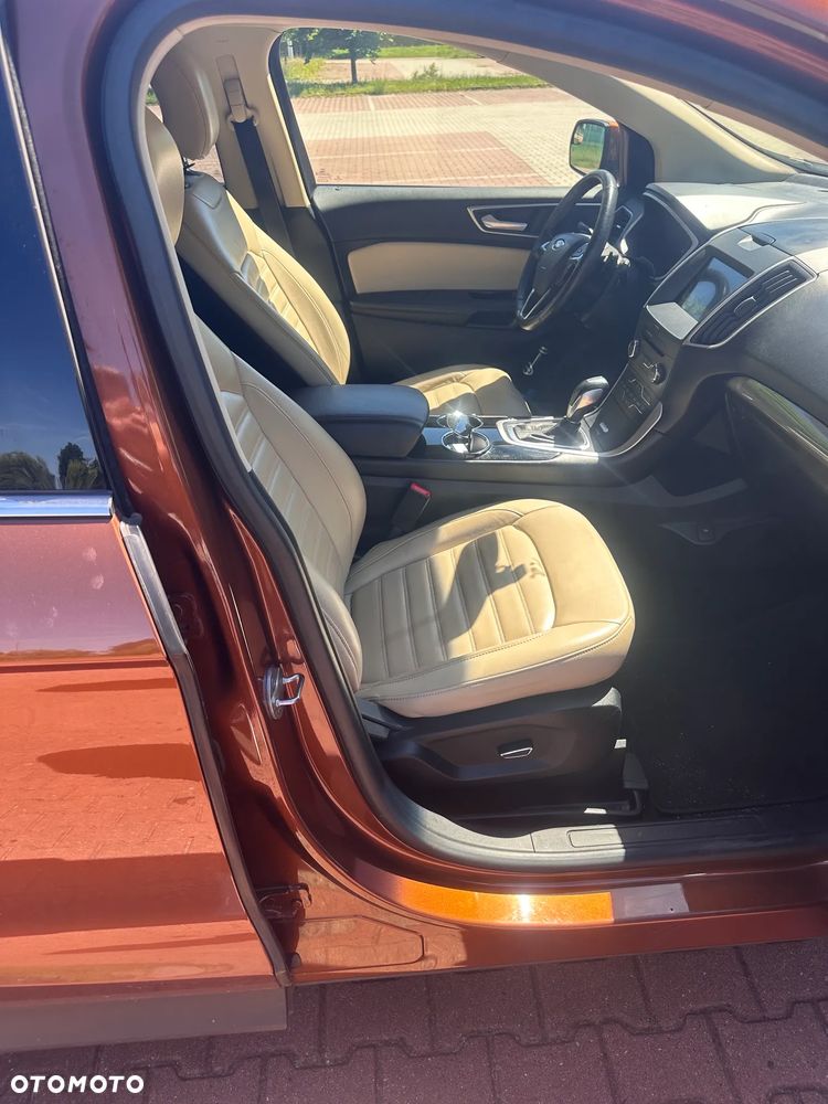 Ford Edge - 15