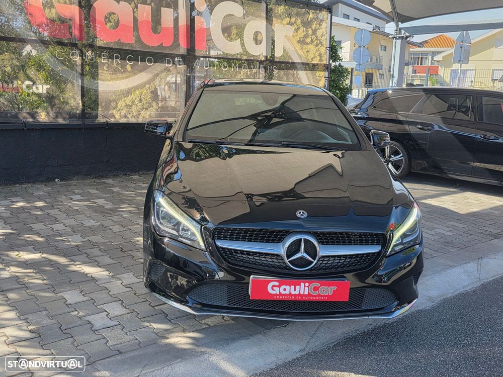 Mercedes-Benz CLA 180 d Shooting Brake Progressive - 11