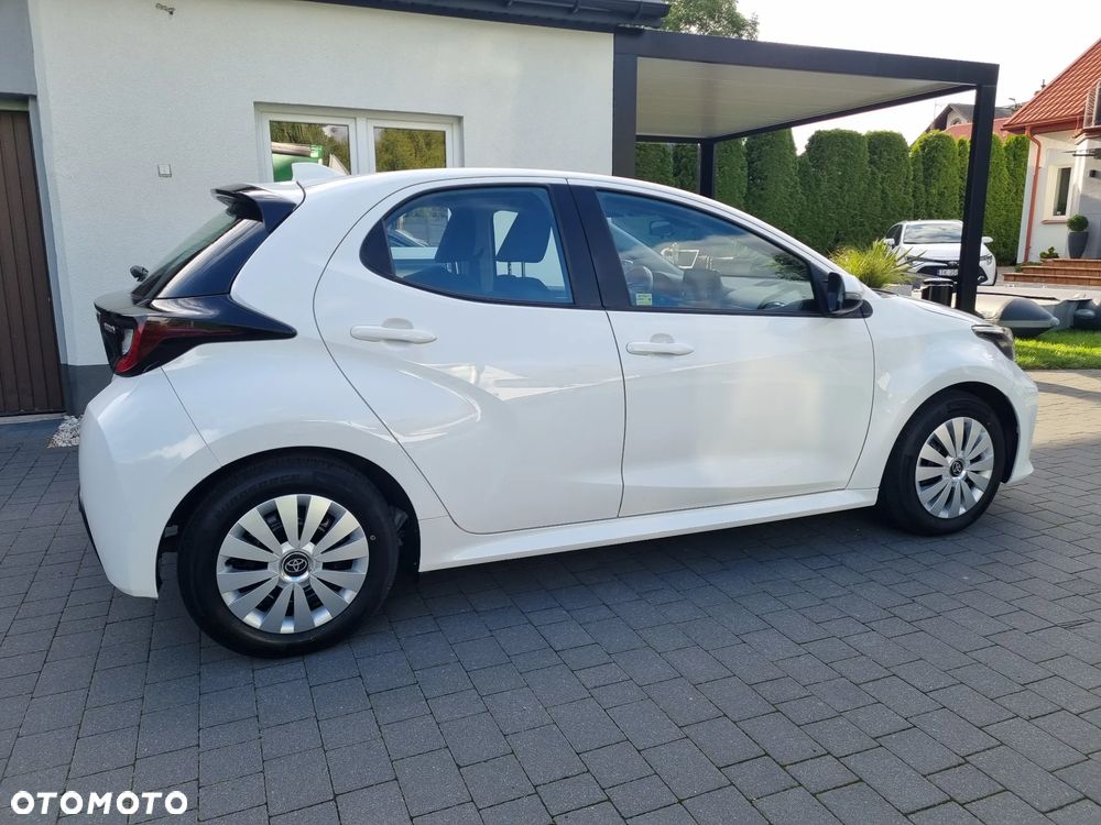 Toyota Yaris Hybrid 1.5 Active - 8