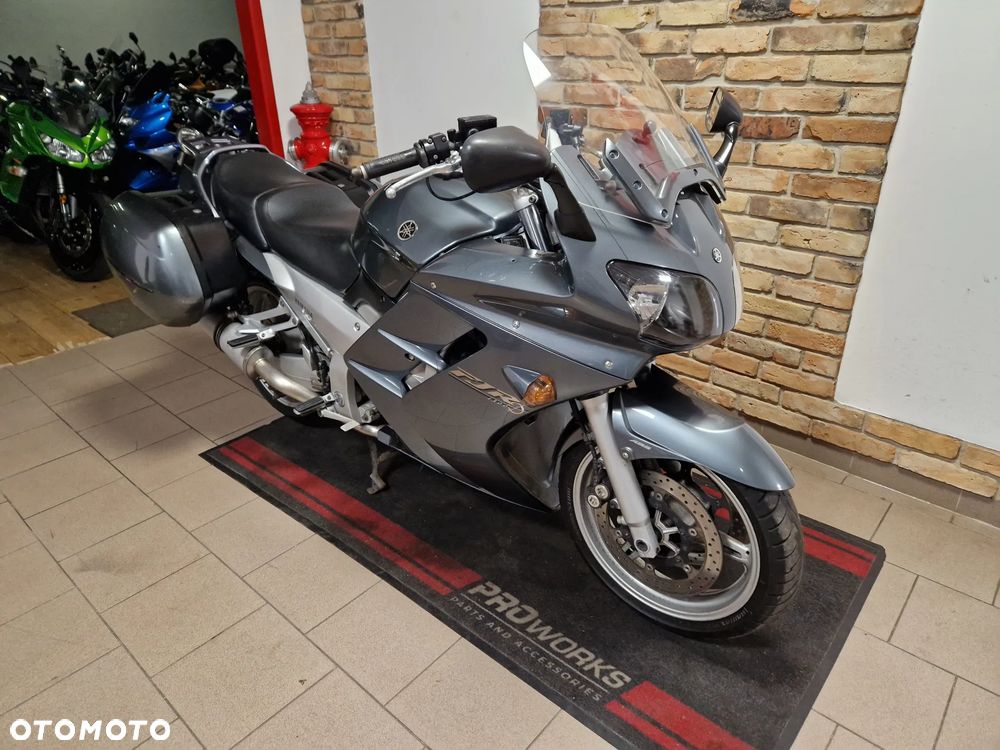 Yamaha FJR