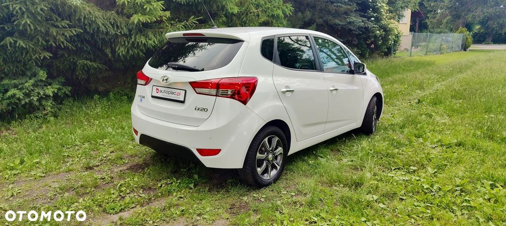 Hyundai ix20 1.4 blue YES Silver - 27