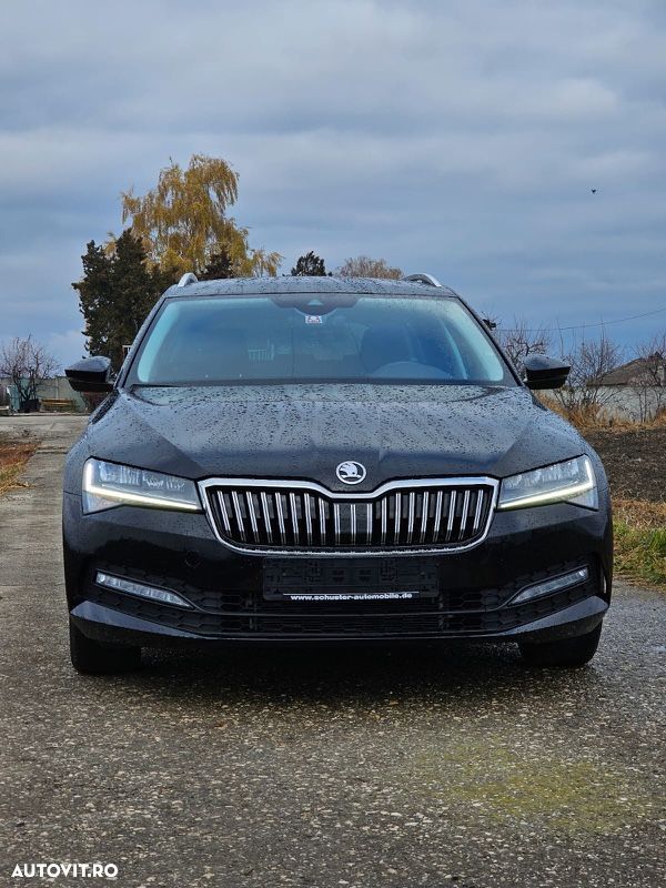 Skoda Superb 2.0 TDI DSG Ambition - 1