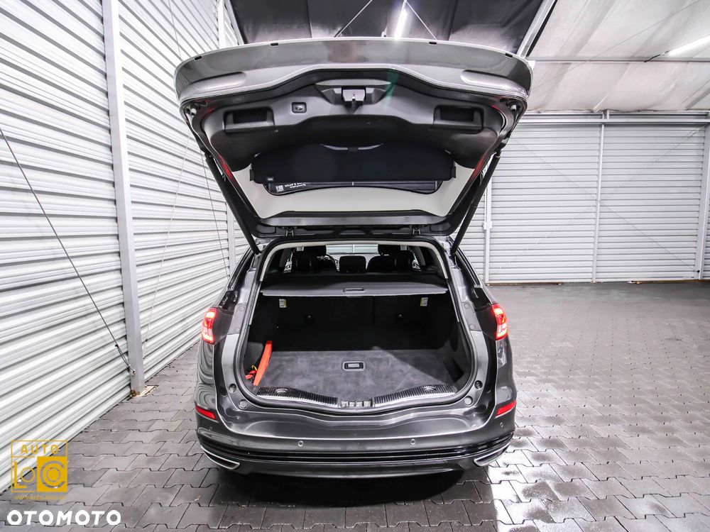 Ford Mondeo 2.0 EcoBlue Titanium - 13