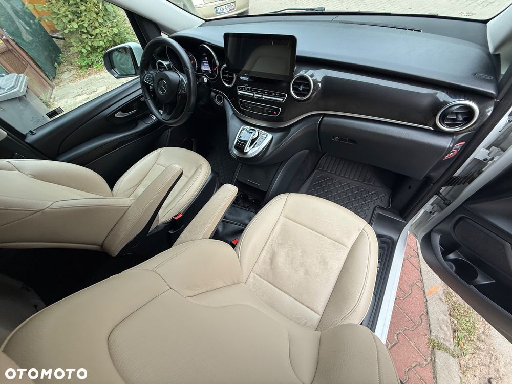 Mercedes-Benz Klasa V 250 d 4-Matic 7G-Tronic (długi) - 6