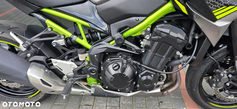 Kawasaki Z 900 - 11
