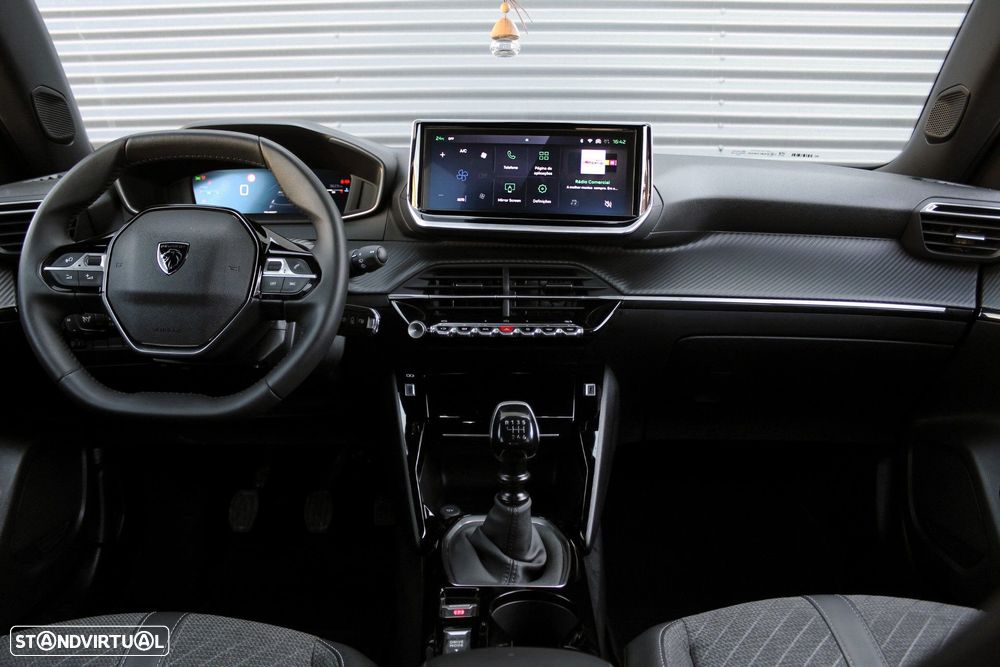 Peugeot 2008 1.2 Allure - 26