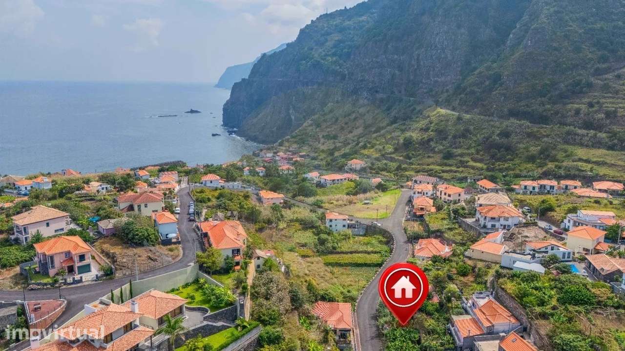 Terreno Urbano com 714 m2 em Ponta Delgada - São Vicente - Grande imagem: 4/6
