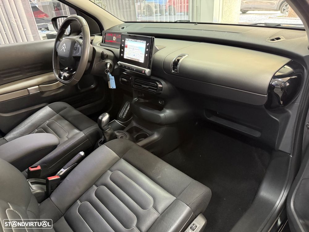 Citroën C4 Cactus 1.2 PureTech Shine Pack - 18