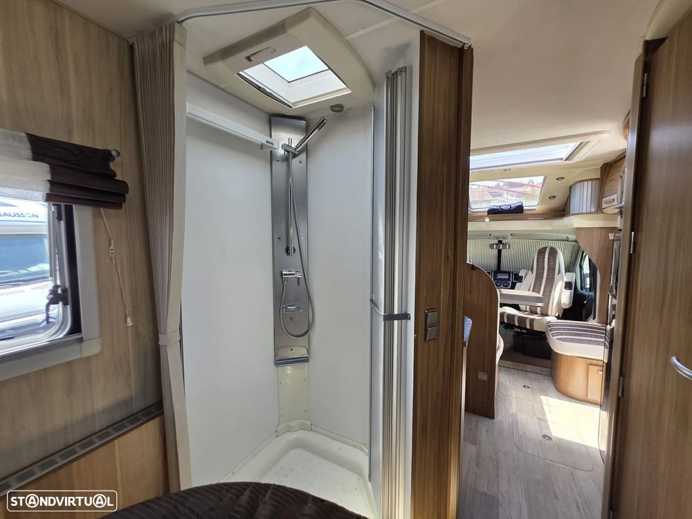 Pilote Reference Explorateur 2.3 130cv Cama Central - 14