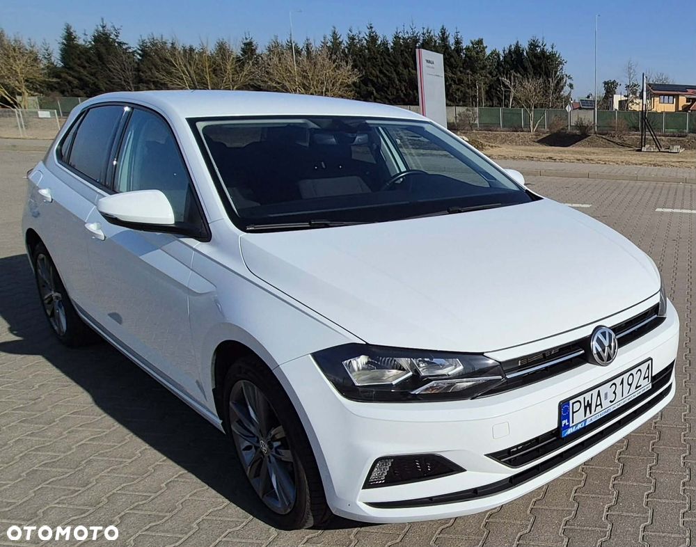 Volkswagen Polo - 1