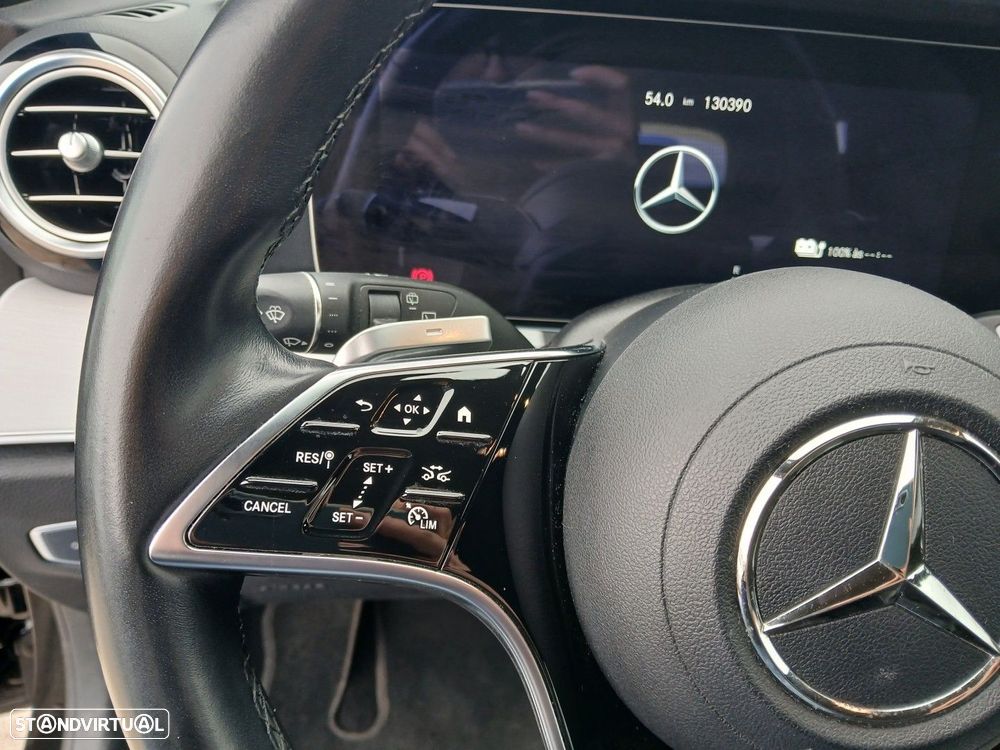 Mercedes-Benz E 300 de 4Matic 9G-TRONIC Avantgarde - 23