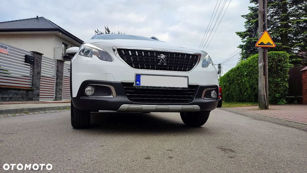 Peugeot 2008 PureTech 110 Style - 9