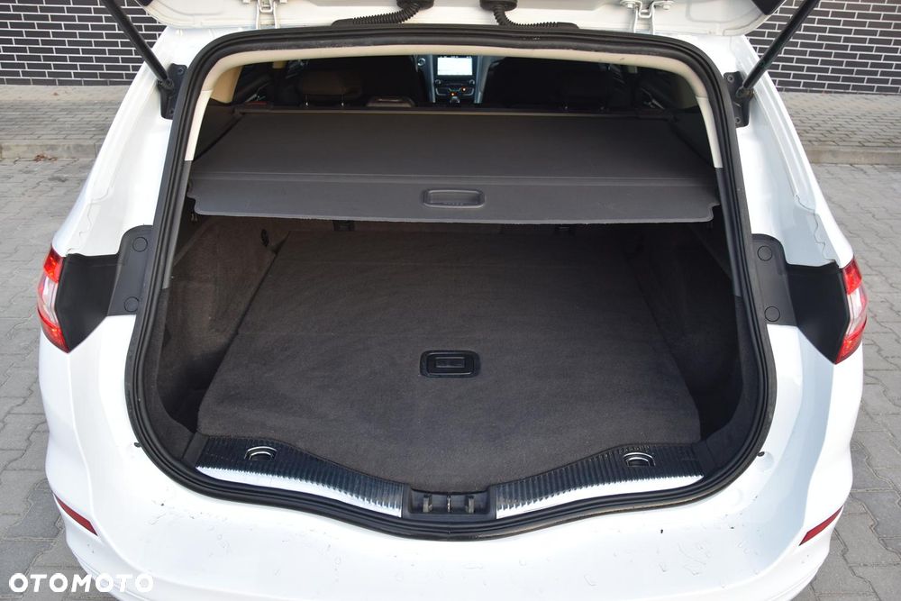 Ford Mondeo 2.0 EcoBlue ST-Line - 18