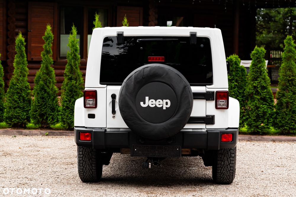 Jeep Wrangler Unlimited 3.6 Automatik Sahara - 13