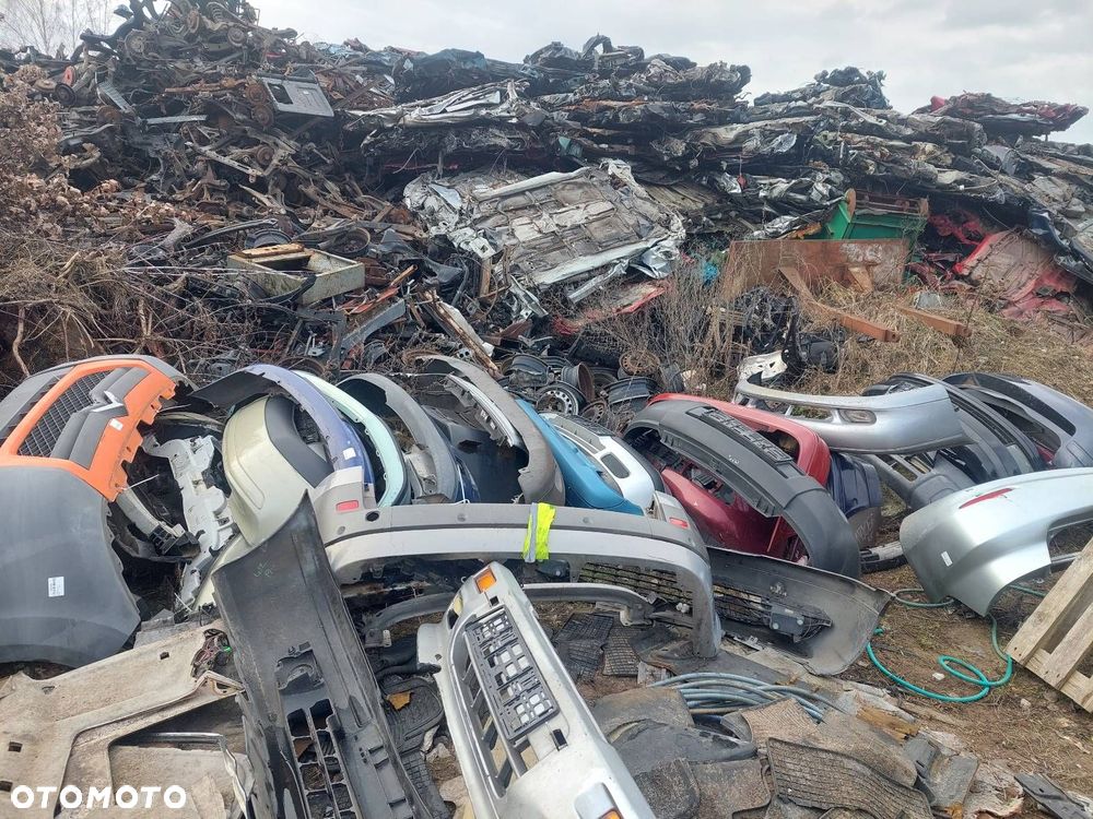 KOMPLETNY TYŁ KLAPA BAGAŻNIKA ZDERZAK LAMPY RENAULT SCENIC II TEA19 - 11