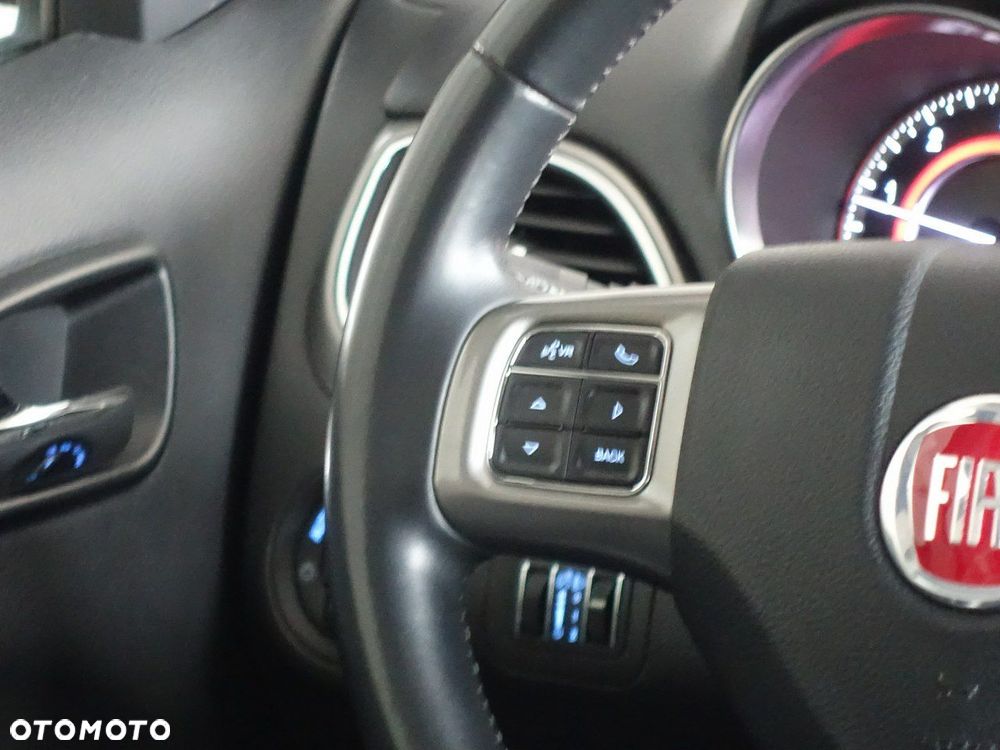 Fiat Freemont 2.0 Multijet 16V DPF Automatik Allrad Cross - 28