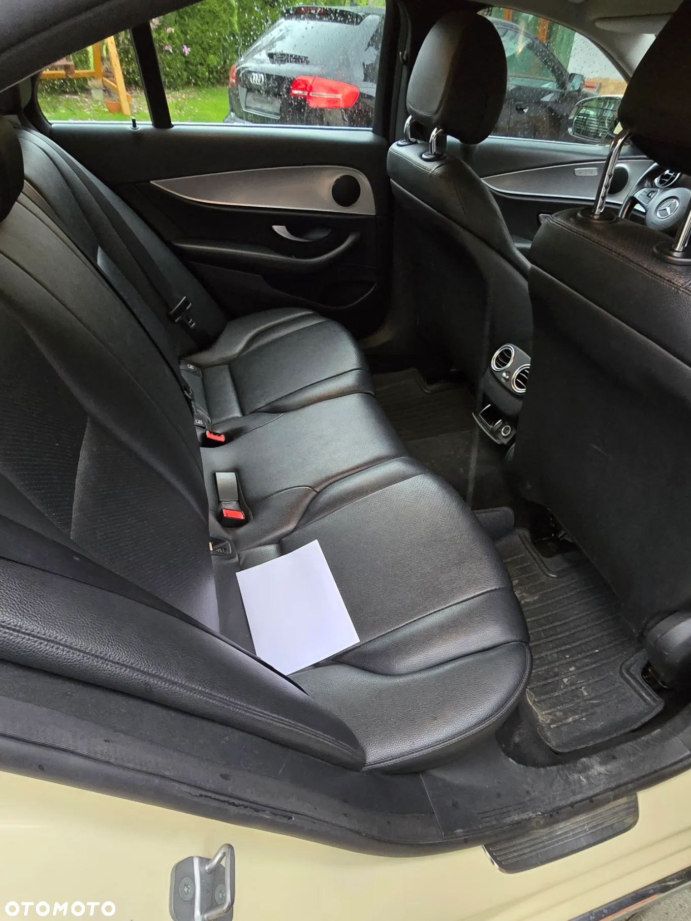 Mercedes-Benz Klasa E 200 d 9G-TRONIC Exclusive - 10
