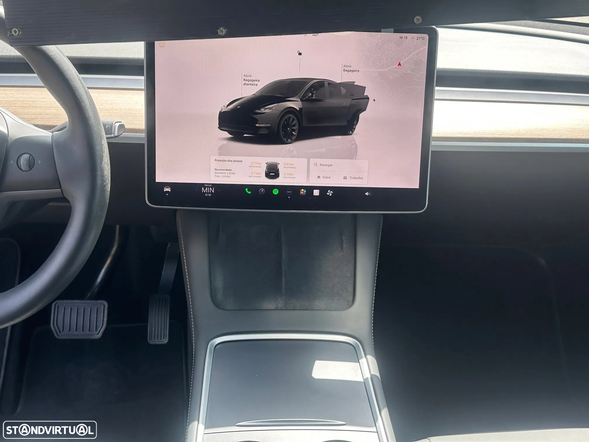 Tesla Model Y Long Range Tração Integral - 18