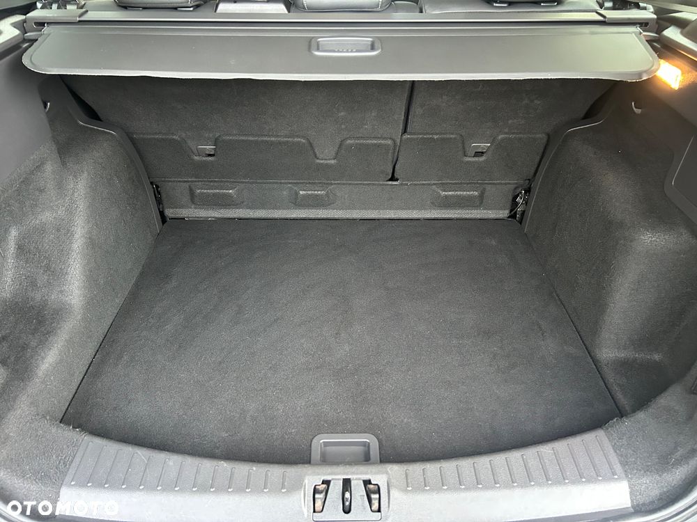 Ford Kuga 2.0 TDCi 4WD Titanium - 12