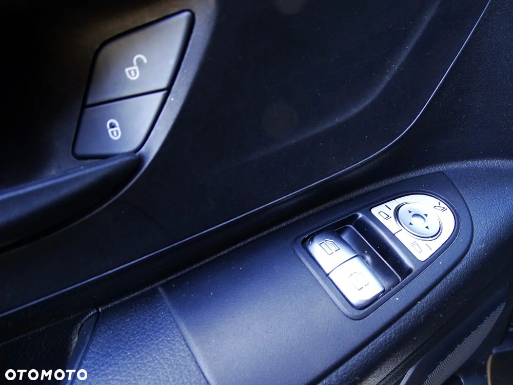 Mercedes-Benz Vito Mixto L3 447.705 - 18