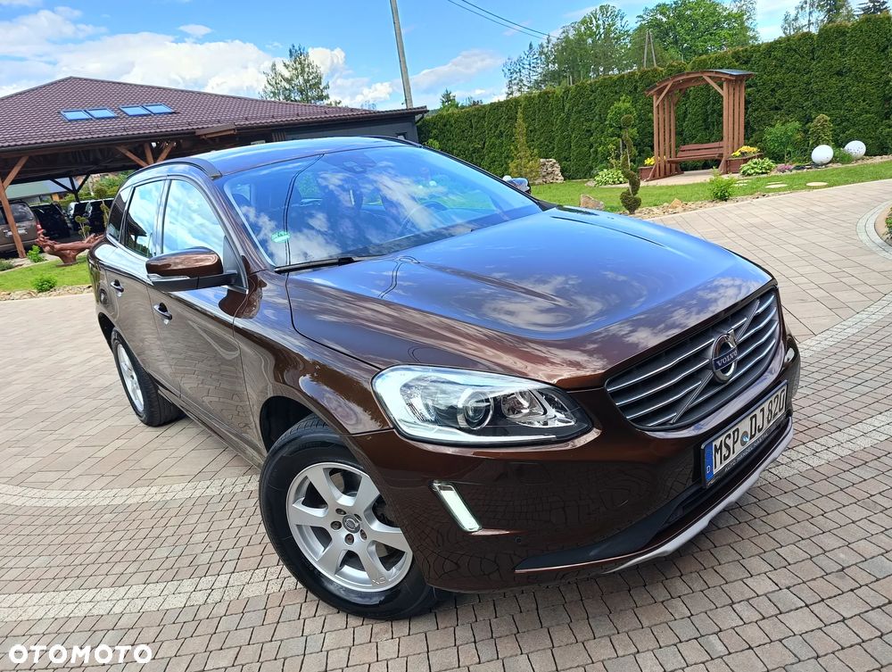 Volvo XC 60 D4 Geartronic Momentum - 4