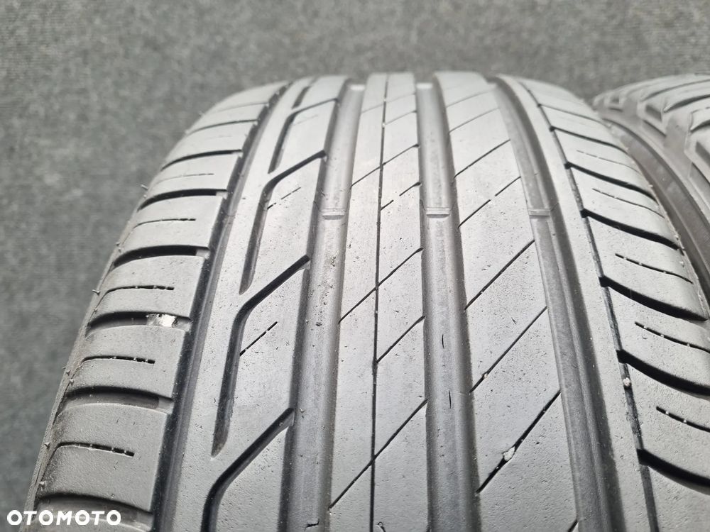 Opony Letnie Bridgestone Turanza T001 215/50/18 92W 2szt. - 2