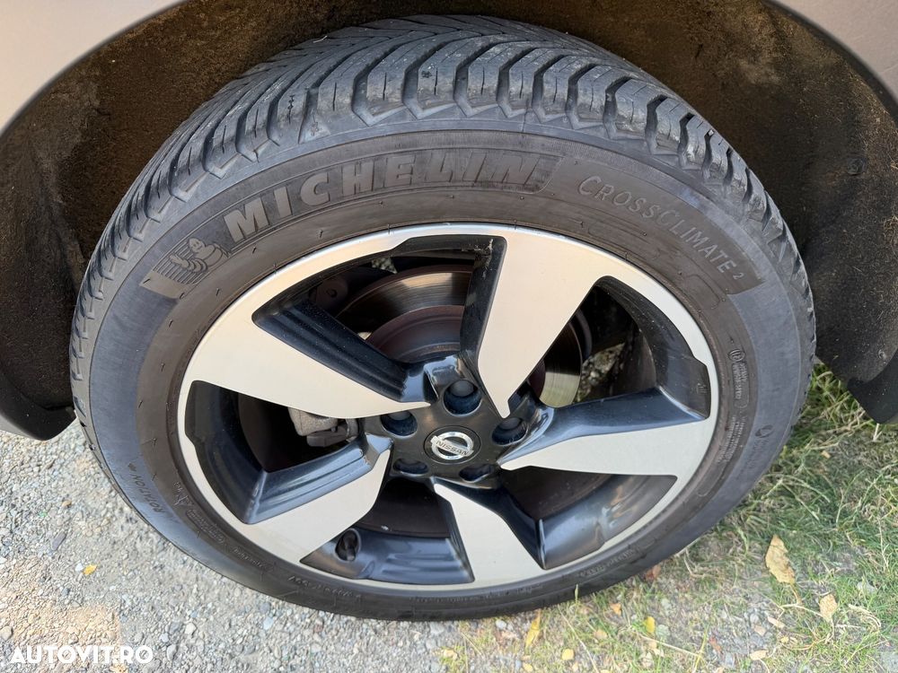 Nissan Qashqai 1.2 DIG-T TEKNA - 12