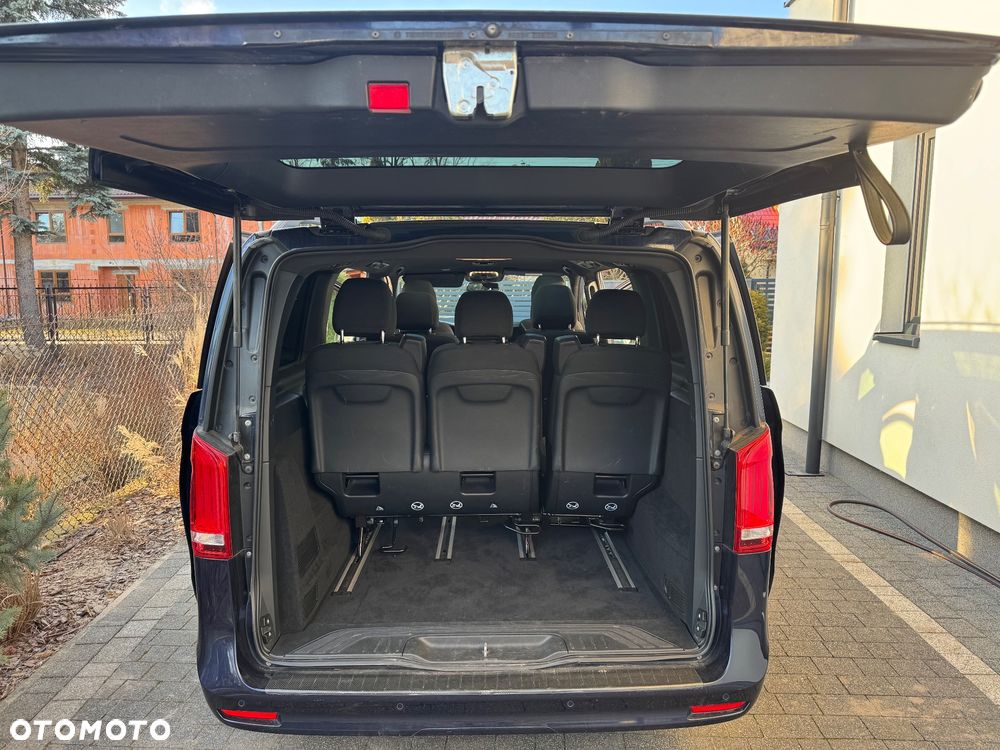 Mercedes-Benz Klasa V 300 d kompakt 9G-TRONIC Special Edition Style - 7