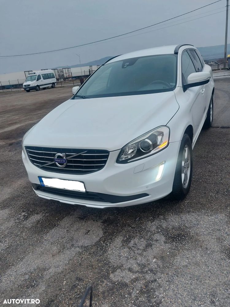Volvo XC 60 2.4D AWD Kinetic - 11